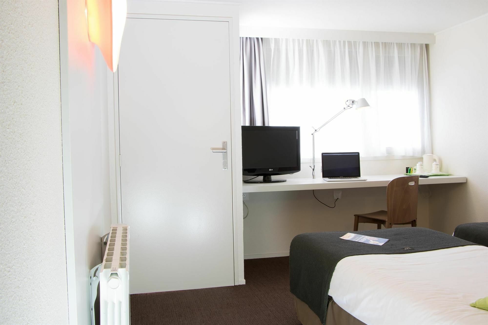 Campanile Nantes Saint-Sebastien-Sur-Loire Otel Dış mekan fotoğraf