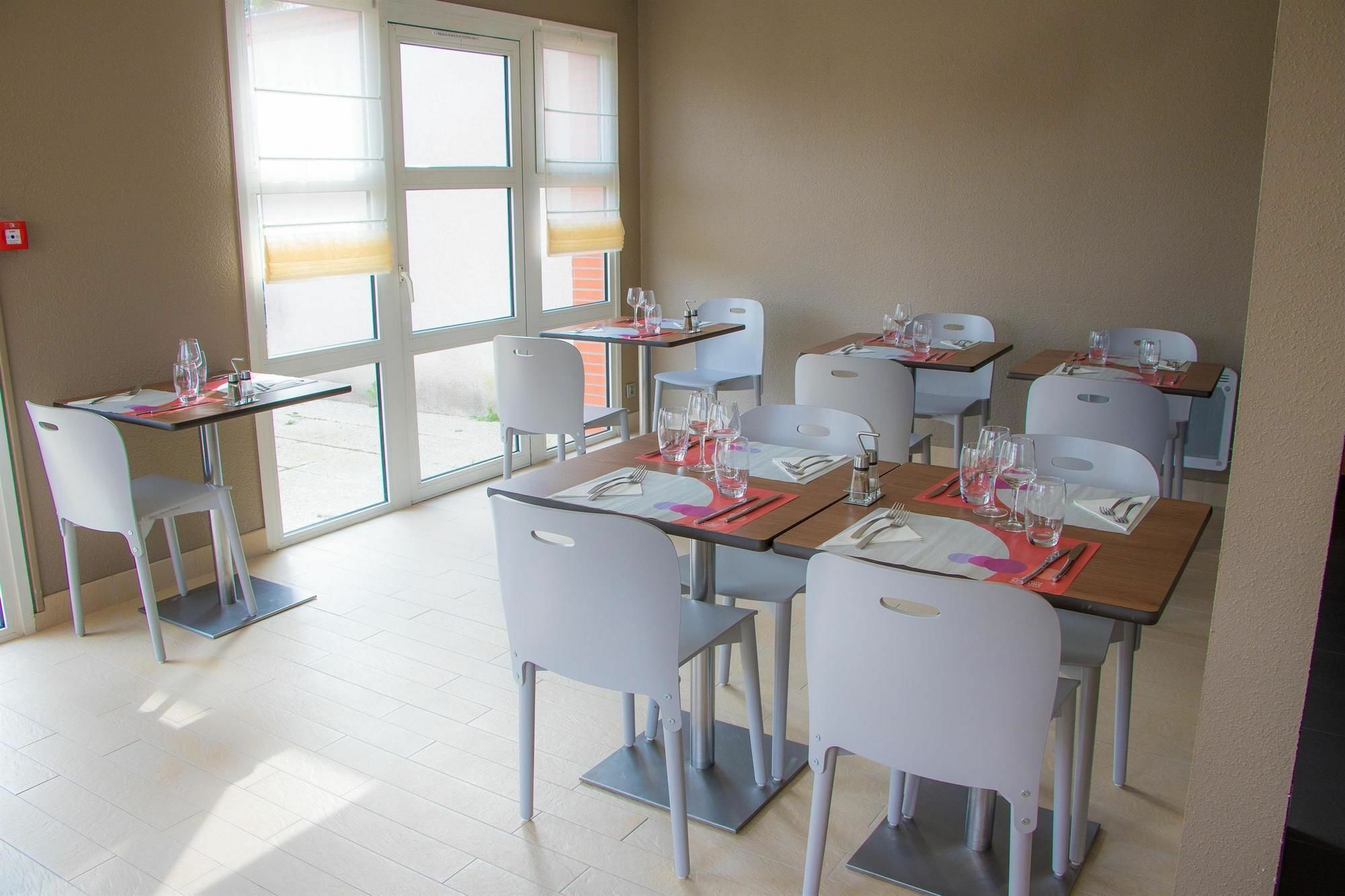 Campanile Nantes Saint-Sebastien-Sur-Loire Otel Dış mekan fotoğraf